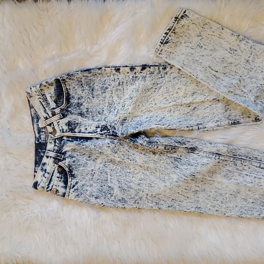 Vintage 80s Levi's 501 high waist mom jeans